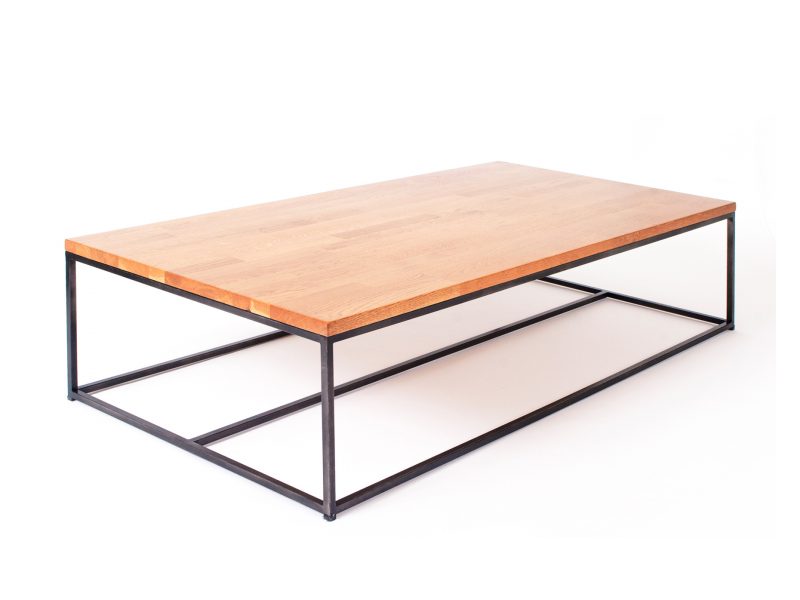שולחן קלאסי משלב בוצ'ר אלון מלא ומסגרת ברזל